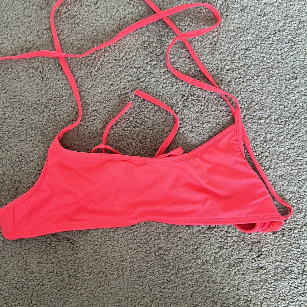 Frankie’s bikini, hot pink